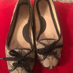 COACH Signature Classic Ballet Flat